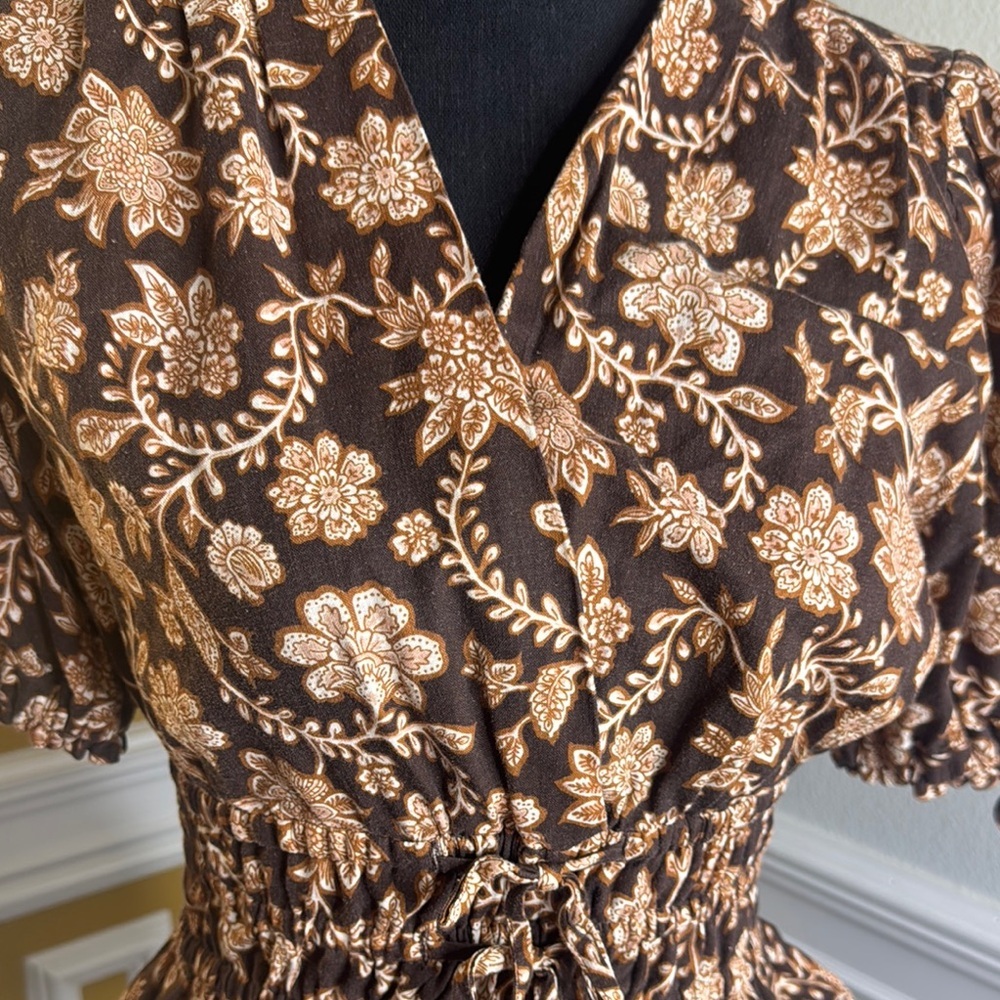 DEREK LAM 10 CROSBY
Rhea Printed Linen Blend Top - Picture 4 of 10